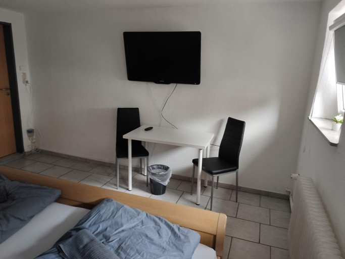 Others 2, Schones einfaches zentrales Zimmer in Oldenburg, Oldenburg