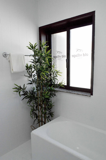 Bathroom 6