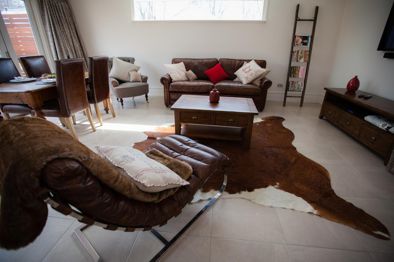 Others 2, Belmont at Beechworth 2 bedrooms, 2 bathrooms, 2 couples, Indigo - Pt A