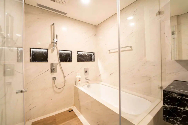 Bathroom 3, Serenity Sky Suites in Distrist 3, District 3