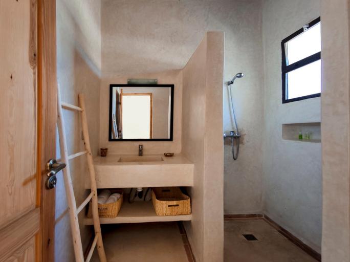 Bathroom, Tassourt Lodge, Essaouira