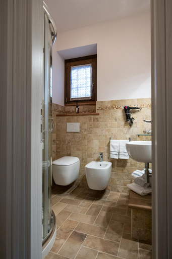 Bathroom 2, B&B Terra di Marca, Fermo