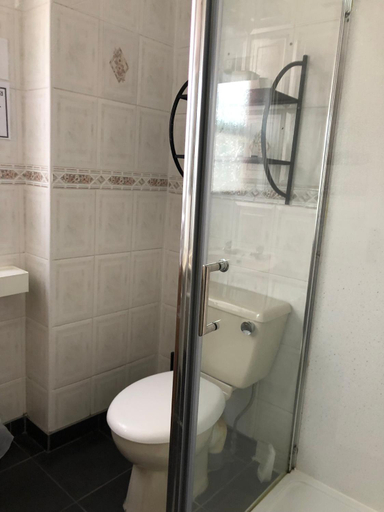 Bathroom 5, Ultimate Family Guest House, Blackpool