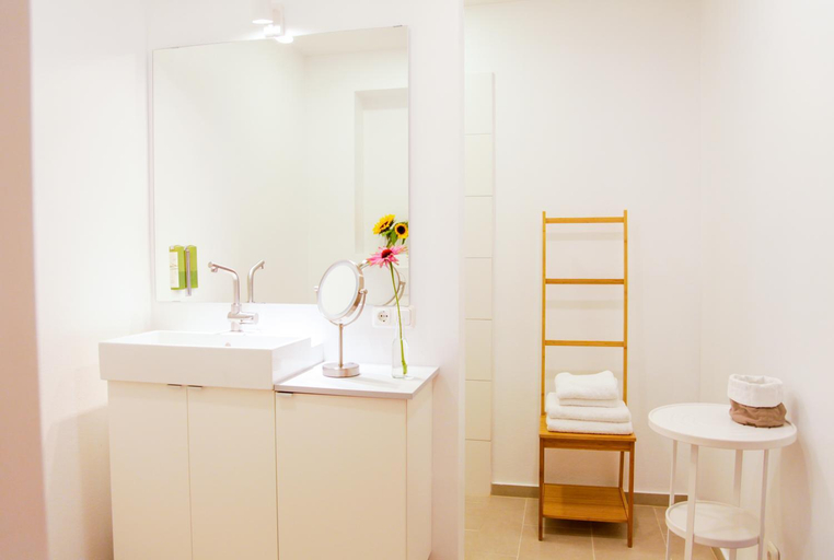 Bathroom 3, Gluck am See - Apartment mit Seezugang, Gmunden