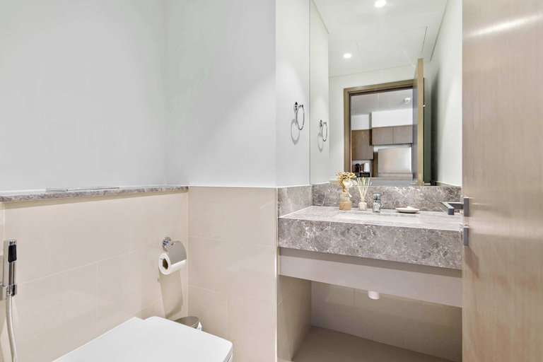 Bathroom 4, Silkhaus Act One Towers, Dubai