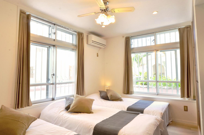 Others 5, Purple House, Chatan