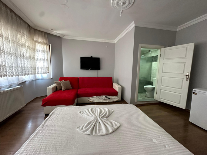 Bedroom 2, EylülSuitesOtel, Yıldırım
