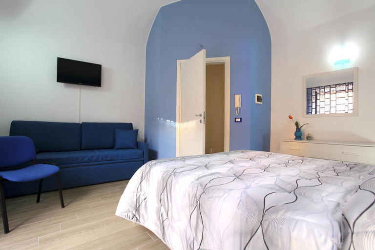 Others 4, B&B La Grande Mela, Messina