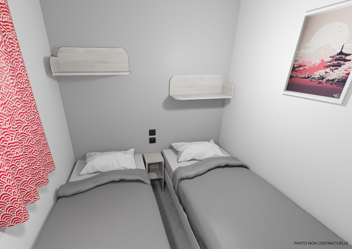Bedroom 3, Camping Château de l'Hom, Gard