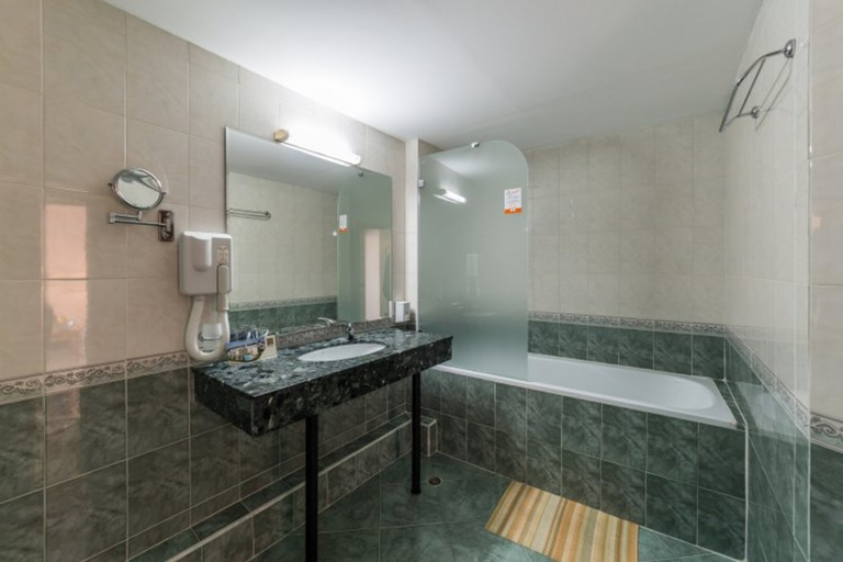 Bathroom 4, Golden Dune, Nesebar