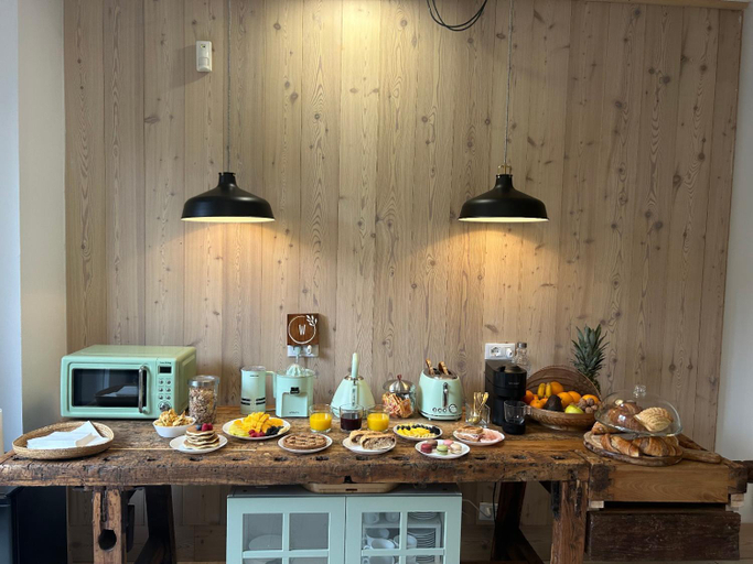 Food & Drinks, WoodBnb, Como