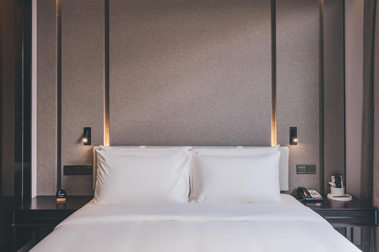 Bedroom 2, Atour Hotel Ningbo Jishigang Outlets, Ningbo