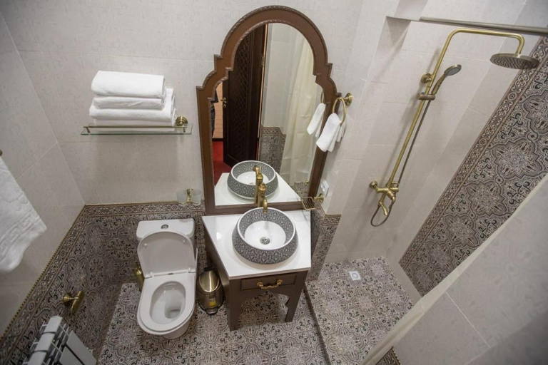 Bathroom 4, The Shahar, Tashkent City