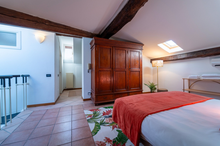 Bedroom 2, Lakefront Retreat by Wonderful Italy, Como