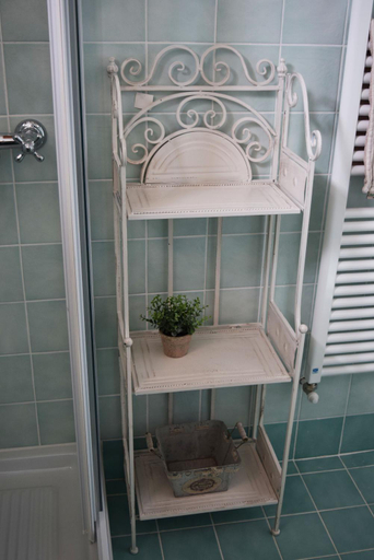 Bathroom 20