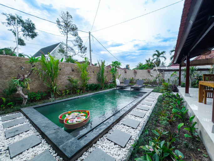 Swimming Pool 10
