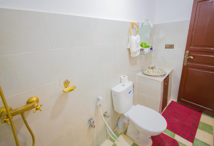 Bathroom 2, Riad Basma Fes - Brand New Bathrooms & AC, Fès