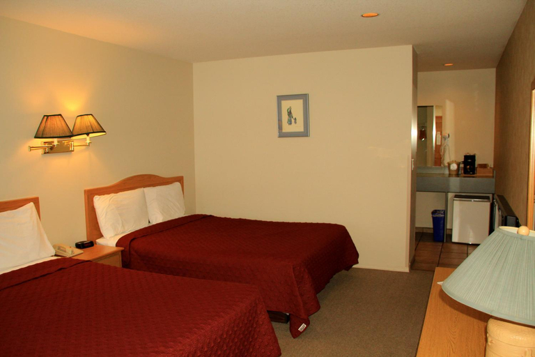 Bedroom 3, Cariboo Lodge, Thompson-Nicola