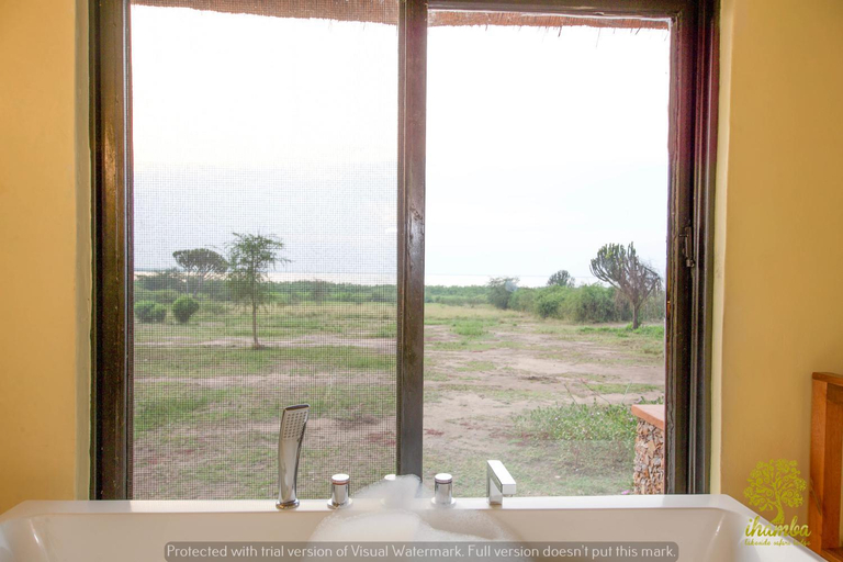 Bathroom 5, Ihamba Lakeside Safari Lodge, Busongora
