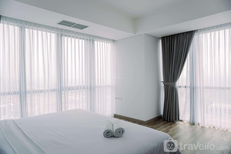 Bedroom 1, Wonderful 1BR at The Smith Alam Sutera By Travelio, Tangerang