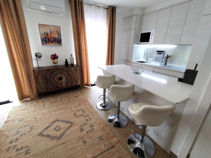 Others 4, HYPERCENTER PENTHOUSE @ true heart of old town, Lagos