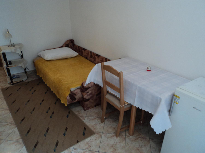 5, Apartments Licka 25, Split