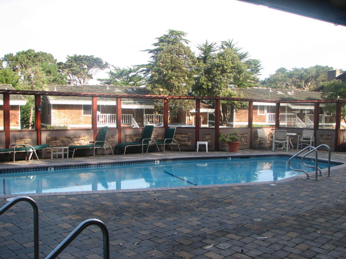Sport & Beauty, Lighthouse Lodge & Cottages, Monterey