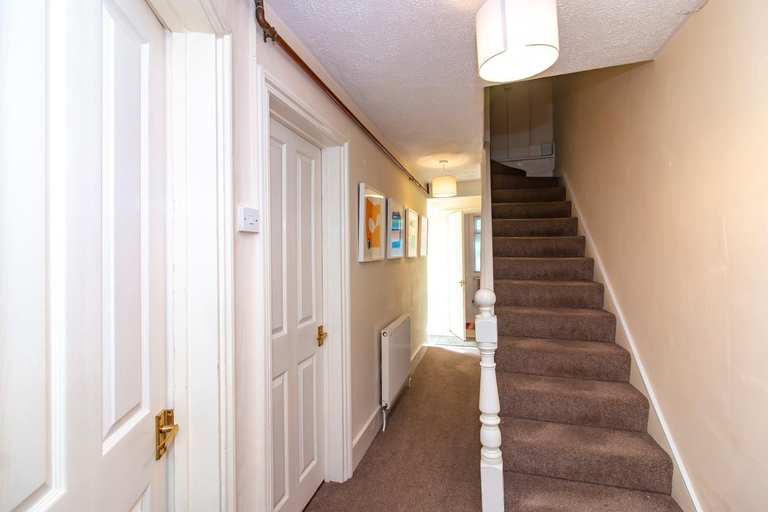 Others 3, Lovely Private Accommodation with own Garden, Kent