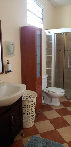 Bathroom, HOTEL CASA BONITA LA LIMA SAN PEDRO SULa, La Lima