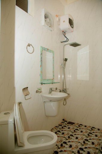 Bathroom 3, Phong Nha-Tuan Garden House, Bố Trạch