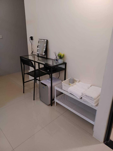 Others 5, Lubi Inn, Changhua