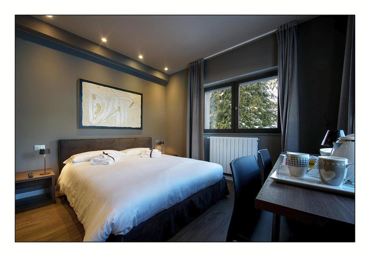 Bedroom 24