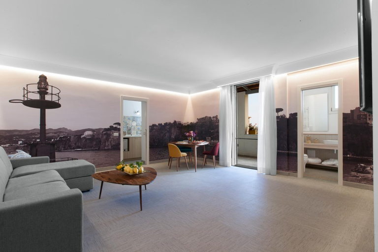 Others 5, Ulisse Apartment, Napoli