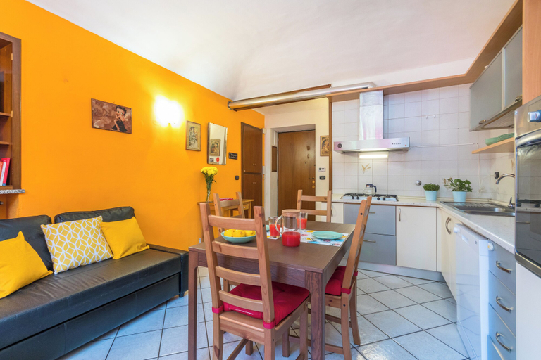 Others 4, Sunny Apartment by Wonderful Italy, Torino