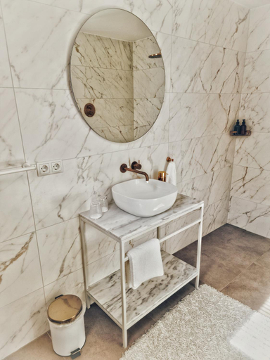 Bathroom 3, Elf bed and breakfast, Bolsward