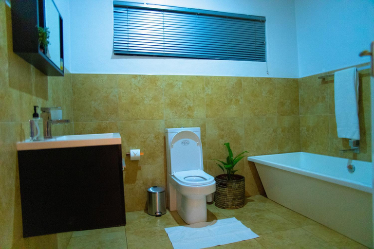 Bathroom 3, BURLEY HOUSE by Ulendo, Lilongwe City