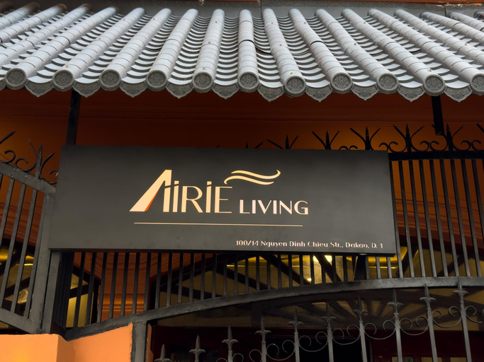 Others 3, AIRIE LIVING, District 1