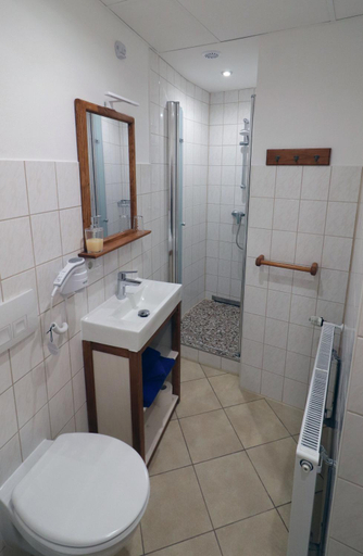 Others 4, Gastezimmer zum rotem Karpfen, Erfurt