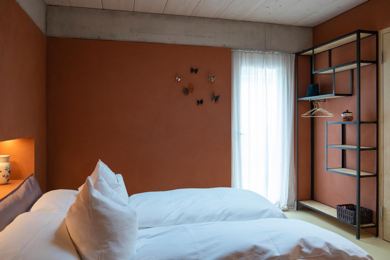 Bedroom 12
