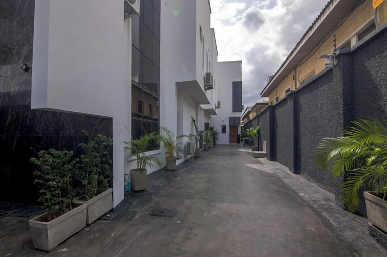 Exterior & Views 2, One90 Apartment, Surulere