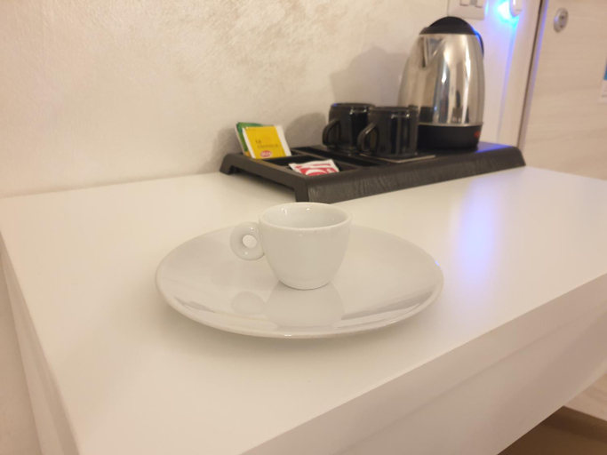 Others 4, Bergamo City - Self Check-in, Bergamo