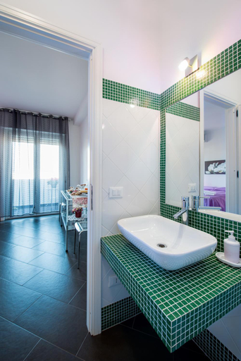 Bathroom 2, Bed and Breakfast Palermo Centro, Palermo