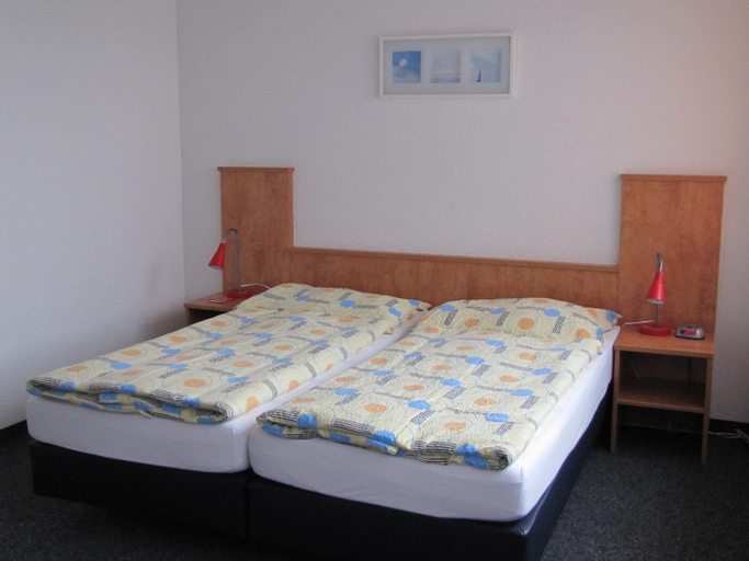 Bedroom 6