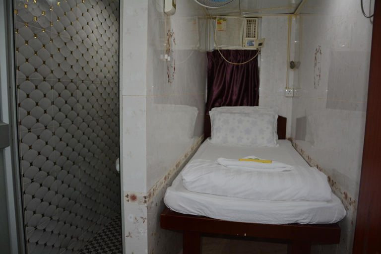 Bedroom 12