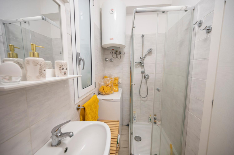 Bathroom 3, Villa ACQUA MARINA, Syracuse