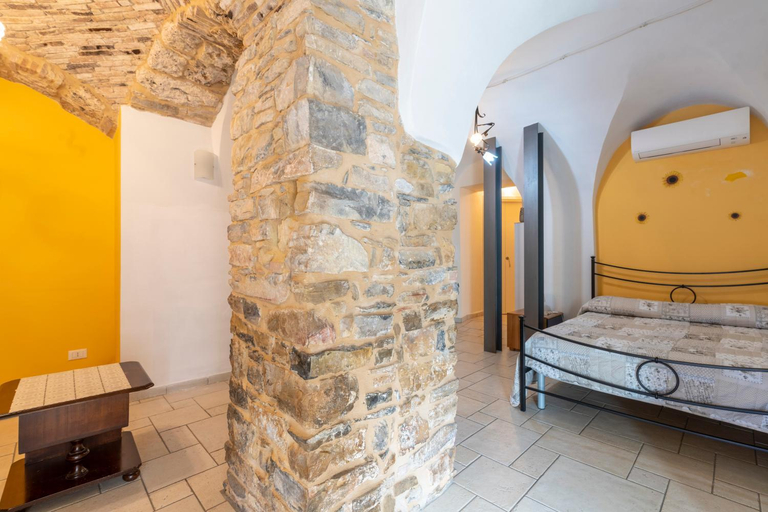 Bedroom 2, Agriturismo Il Vecchio Mulino, Imperia