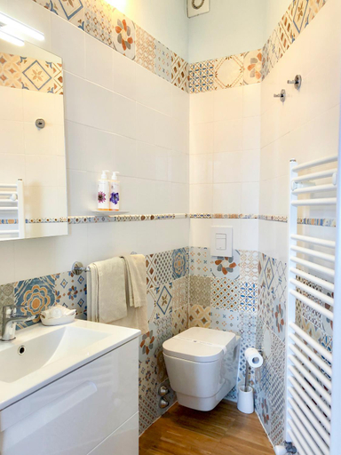 Others 3, Ai Pesci Room Rental, La Spezia