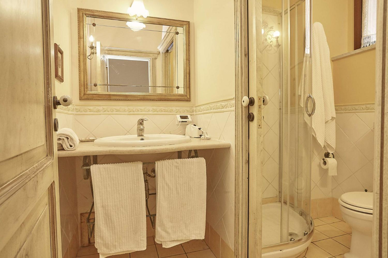 Bathroom 4, Locanda del Gagini, Palermo