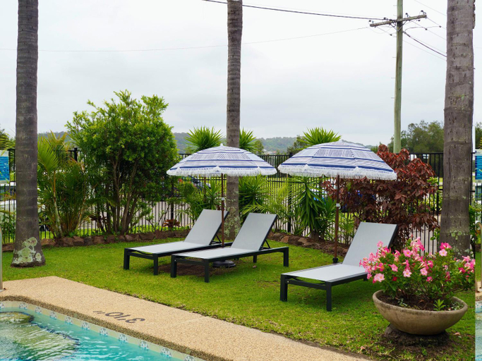 Swimming Pool 8