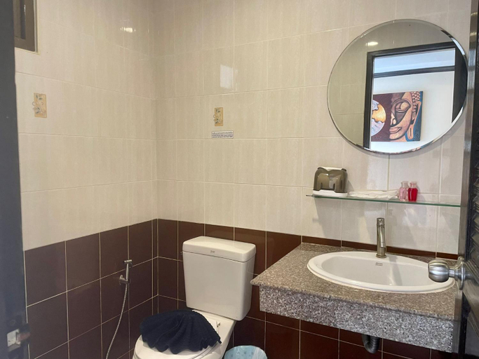 Bathroom 1